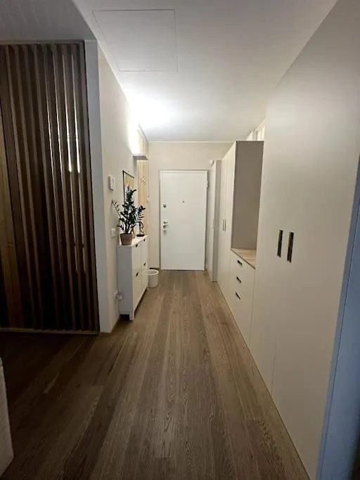 Apartment Open Space - Garden & Jacuzzi - Self Check-In Milan Italy
